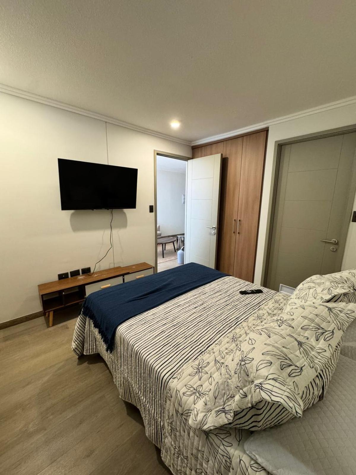 Departamento Corporativo Iii Talca Rastras ' Valles Del Country - Rentcovac - Factura Inmediata Apartamento